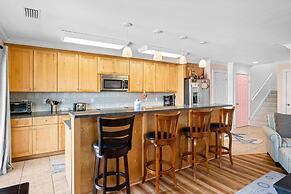 Pet Friendly Beach House - One Palm