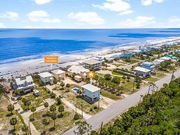 Pet Friendly Beach House - One Palm