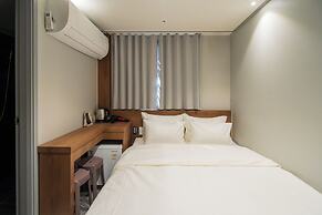 The Square Hostel Jongno