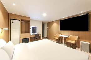 Jeonju Hotel Twosome Stay Junghwasandong