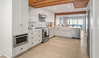 Beautifully Updated 3-bed, 2-bath Oceanfront Retreat