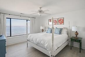Beautifully Updated 3-bed, 2-bath Oceanfront Retreat