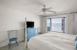 Beautifully Updated 3-bed, 2-bath Oceanfront Retreat