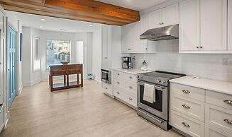 Beautifully Updated 3-bed, 2-bath Oceanfront Retreat