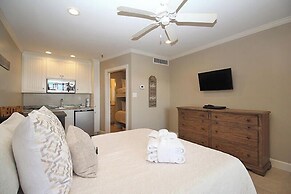 Sunsuite - Walk to Beach - Tennis - Olympic Pool