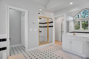 28 Old Military Road at The Sea Pines Resort