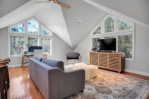 28 Old Military Road at The Sea Pines Resort