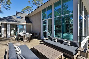 18 Bald Eagle Road at The Sea Pines Resort