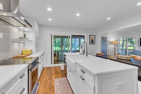 26 Muirfield Road at The Sea Pines Resort