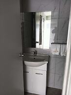 2 double and 1 sofa beds chalet 7D
