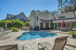 9 Ruddy Turnstone at The Sea Pines Resort