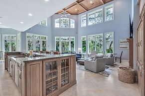 5 Belted Kingfisher at the Sea Pines Resort