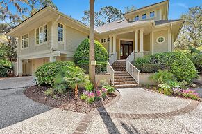 5 Belted Kingfisher at the Sea Pines Resort