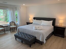 44 Willow Oak Rd. West at The Sea Pines Resort