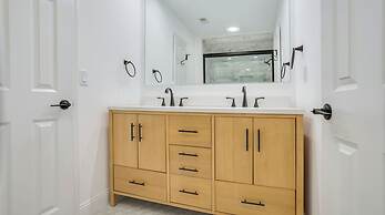 44 Willow Oak Rd. West at The Sea Pines Resort