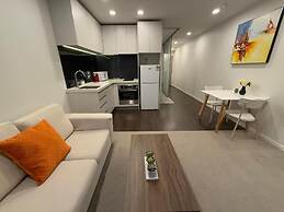 Near Sky Tower Cozy 1B Apt Close to Port