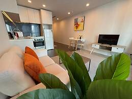Near Sky Tower Cozy 1B Apt Close to Port