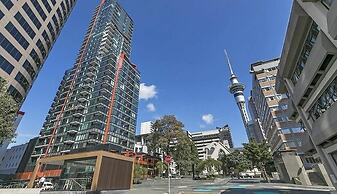 Near Sky Tower Cozy 1B Apt Close to Port