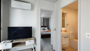 Near Sky Tower Cozy 1B Apt Close to Port