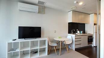 Near Sky Tower Cozy 1B Apt Close to Port