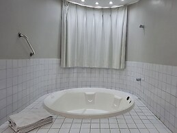 Hot Springs Hotel