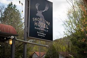 Harrietville Snowline Hotel