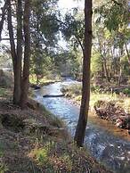 Harrietville Snowline Hotel