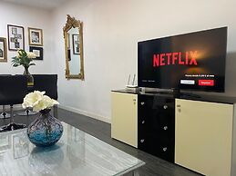 A 20 Pasos del Museo Picasso