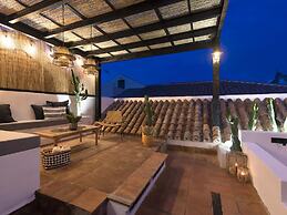 Old City Center Penthouse