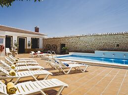 Campi a Villa Alicia