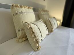 Premium and Cathedral View 2