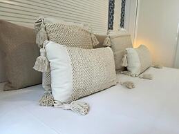 Premium and Cathedral View 1