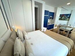 Premium and Cathedral View 1