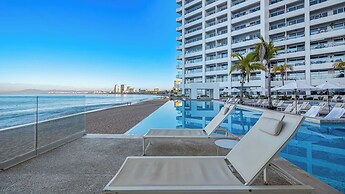 Panoramic Hot Tub Oceanview Penthouse