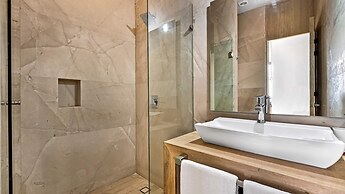 Panoramic Hot Tub Oceanview Penthouse