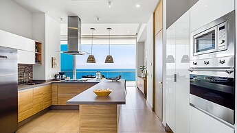 Panoramic Hot Tub Oceanview Penthouse