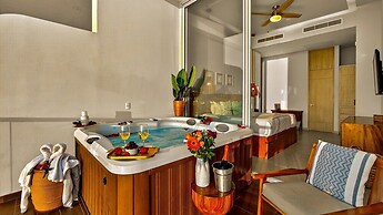 Panoramic Hot Tub Oceanview Penthouse