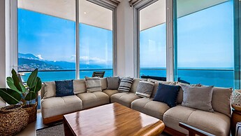 Panoramic Hot Tub Oceanview Penthouse