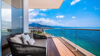 Panoramic Hot Tub Oceanview Penthouse