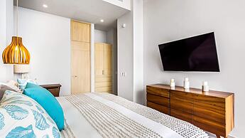 Panoramic Hot Tub Oceanview Penthouse