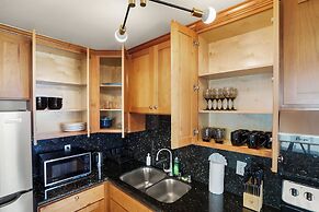 Charming 2BR Ocean Getaway in Pacifica