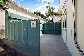 Charming 2BR Ocean Getaway in Pacifica