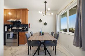 Charming 2BR Ocean Getaway in Pacifica