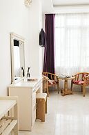 AM MEMORY CENTRE HOTEL