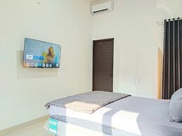 Roemah Kavaleri powered by Cocotel