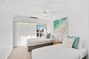 Broadbeach Blvd Apartment