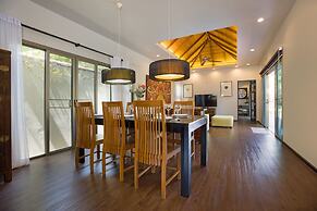 Live the Tropical Dream at Villa Mylico