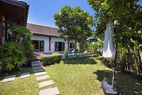 Live the Tropical Dream at Villa Mylico