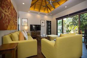 Live the Tropical Dream at Villa Mylico