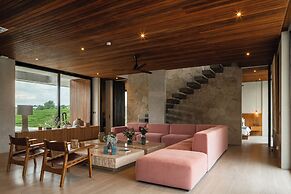 Villa Famara Bali